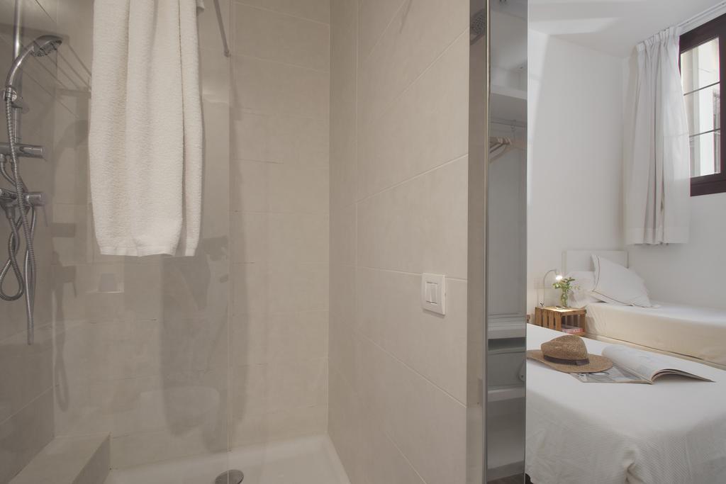 Som Nit Born Hotel Barcelona Kültér fotó
